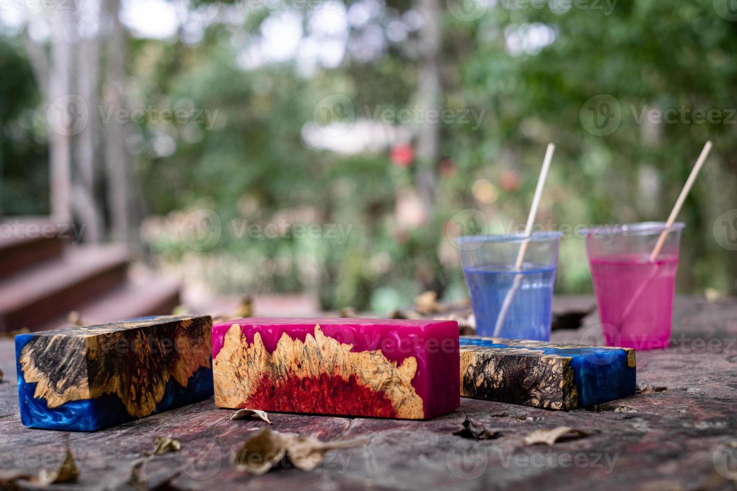 Casting resin epoxy burl wood photo