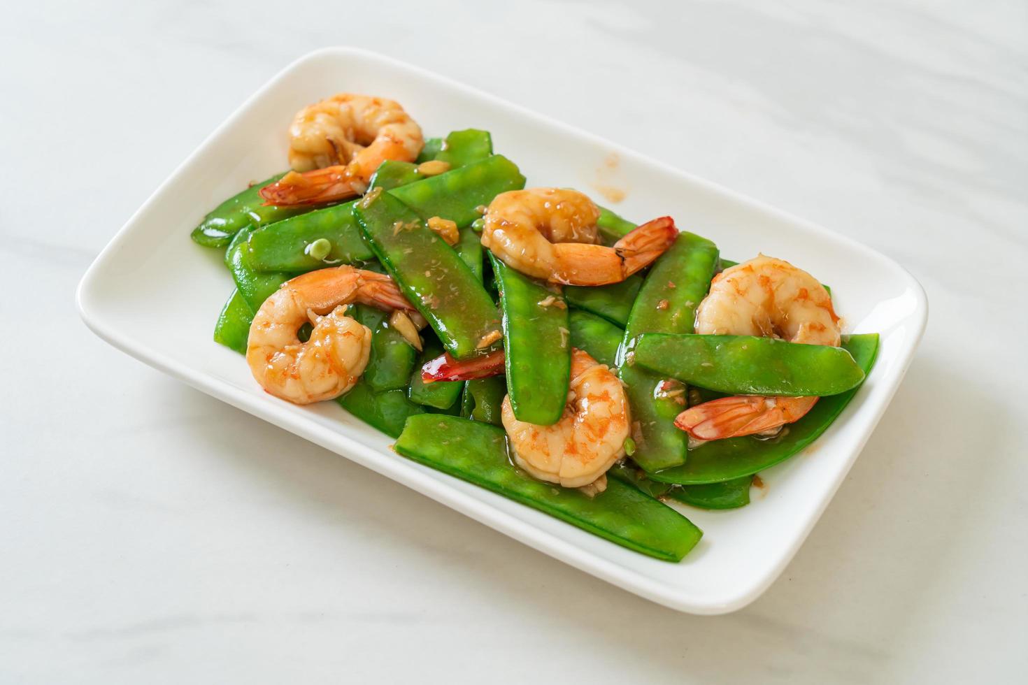 Stir-Fried Green Peas with Shrimp photo