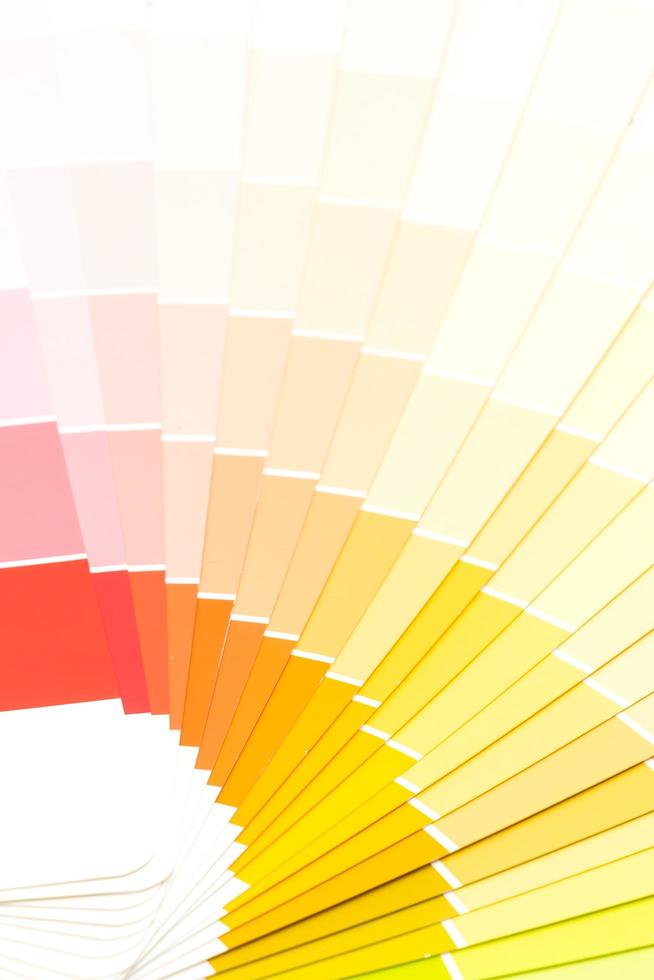 muestra catálogo de colores pantone o libro de muestras de color foto