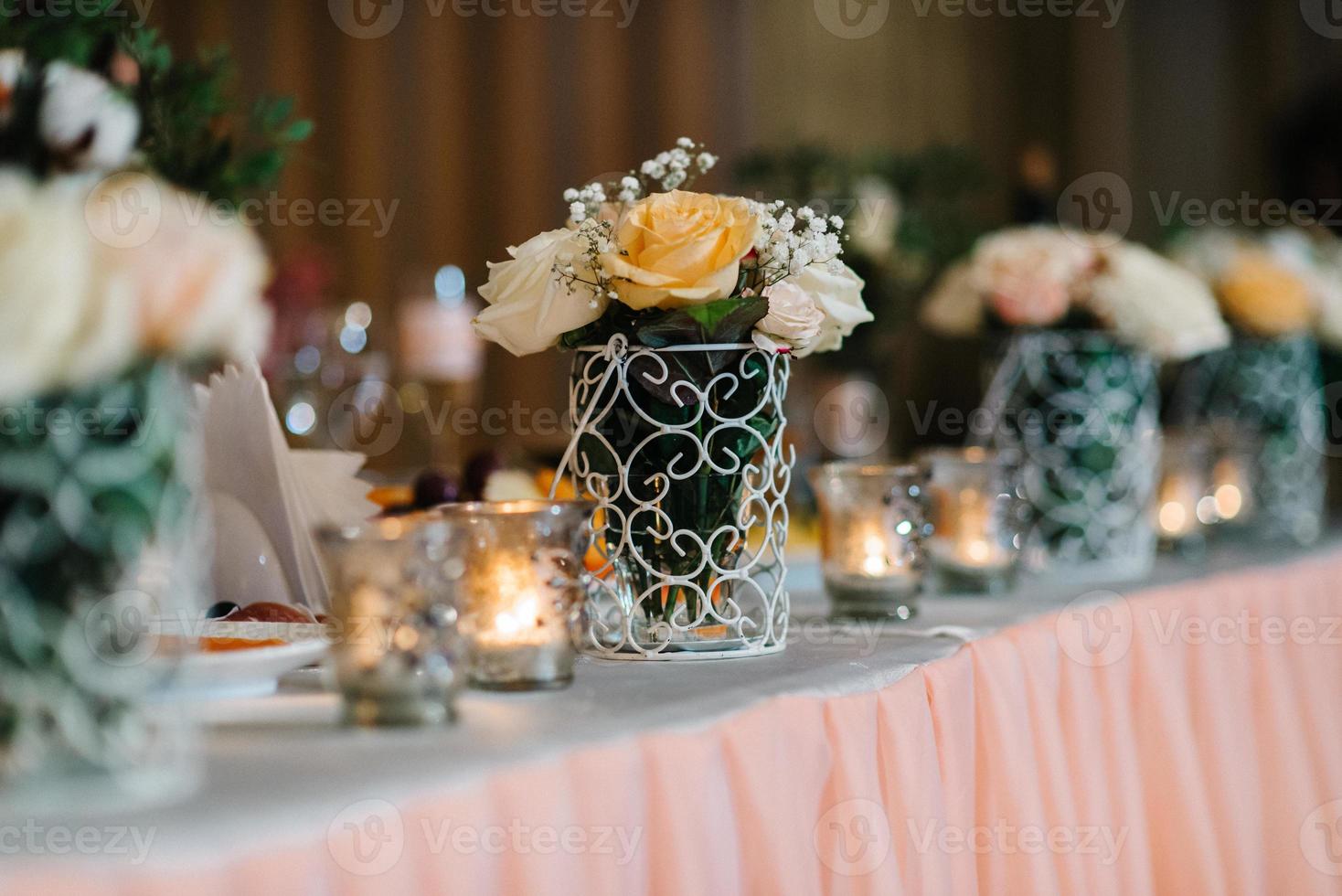 elegant wedding decorations made of natural flowers photo