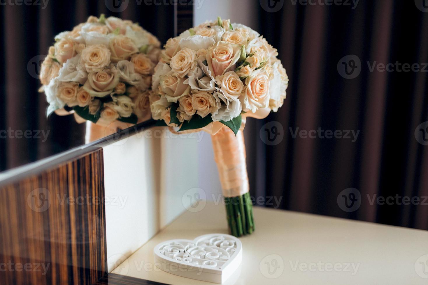 wedding bridal bouquet photo