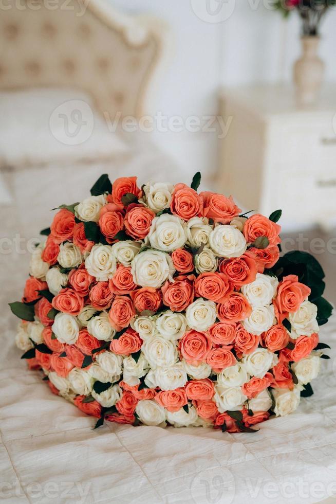 wedding bridal bouquet photo