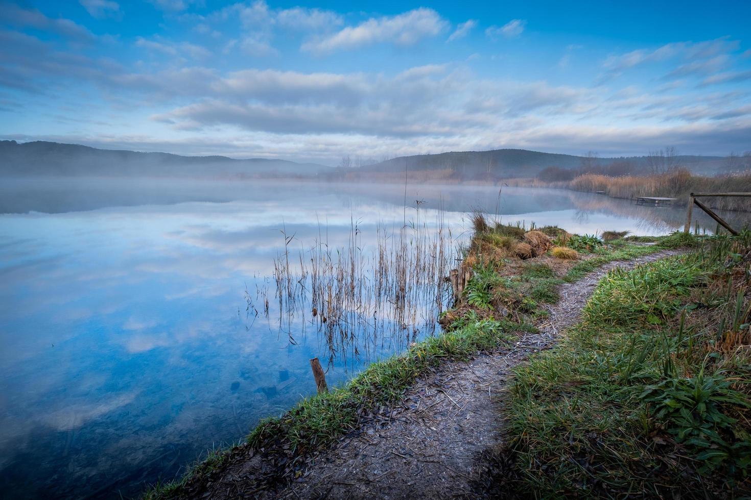 massa marittima, accesa lake - grosseto, toscana, italia foto