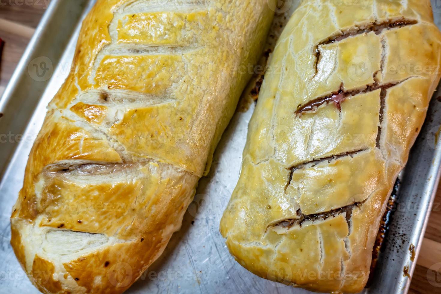 Pastelería decorar la carne Wellington preparado para las vacaciones foto