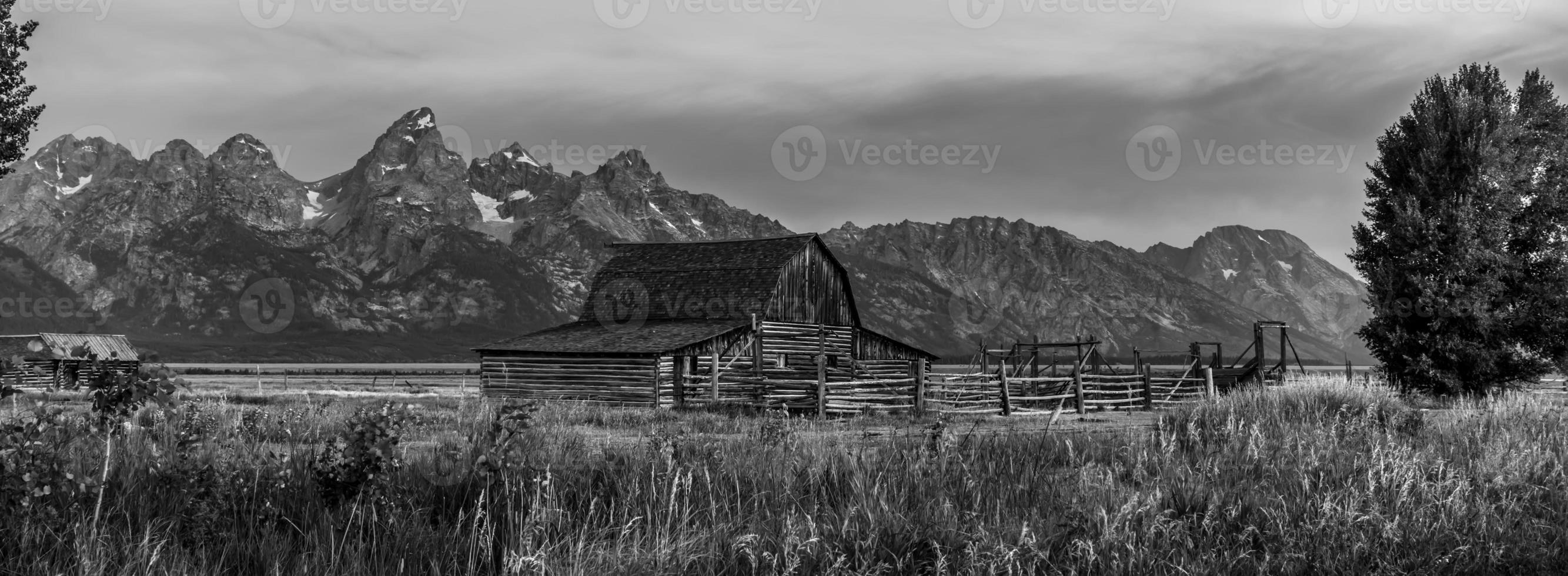 vista panorámica de las montañas grand teton foto