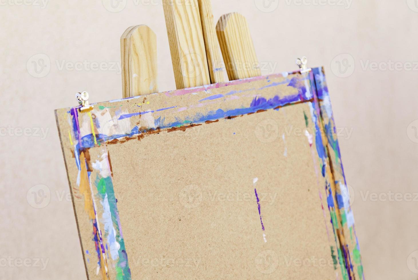 Canvas and support for canvases for painting photo