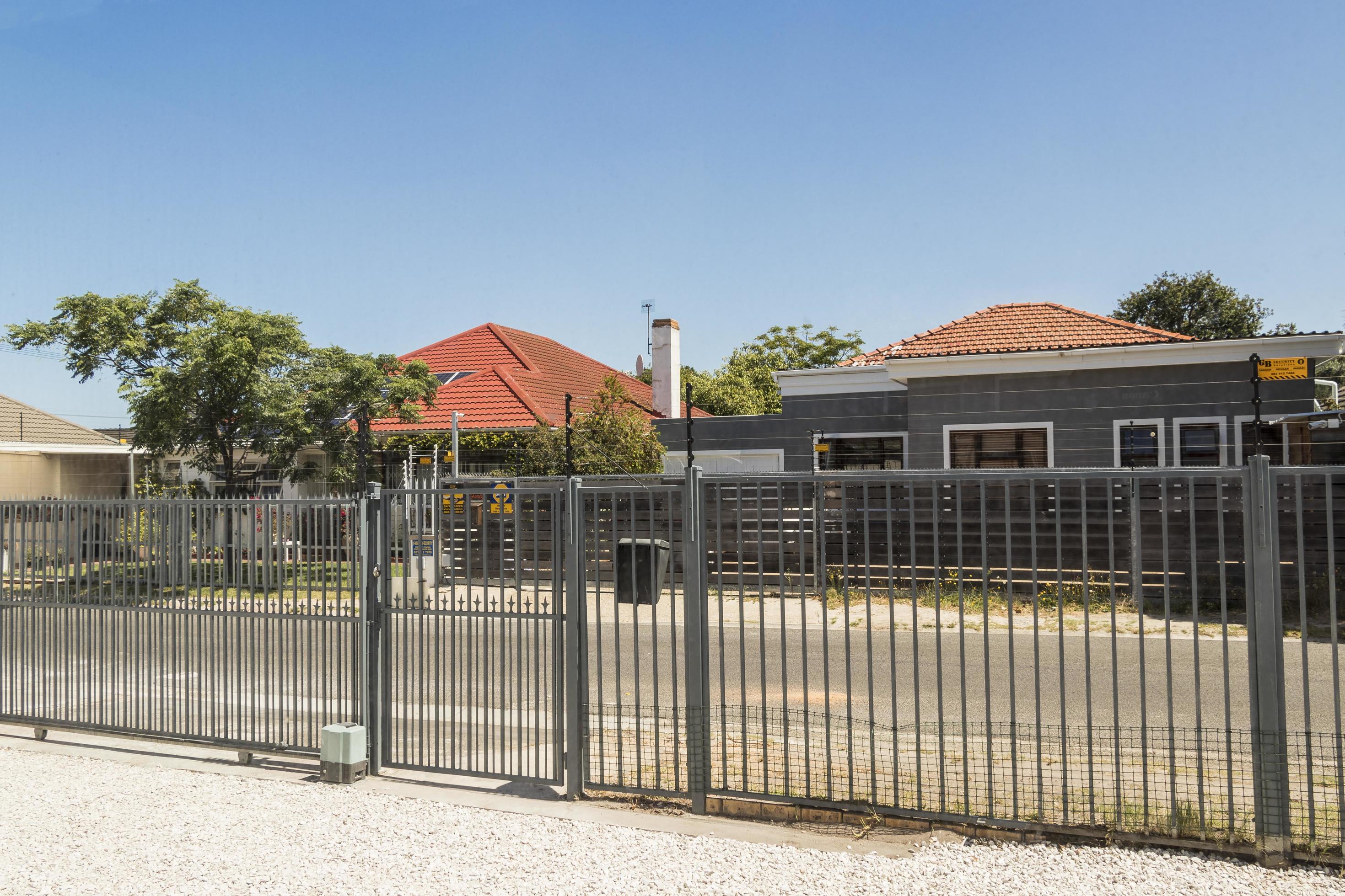Electric fences in residential areas in Cape Town, South Africa 2957191