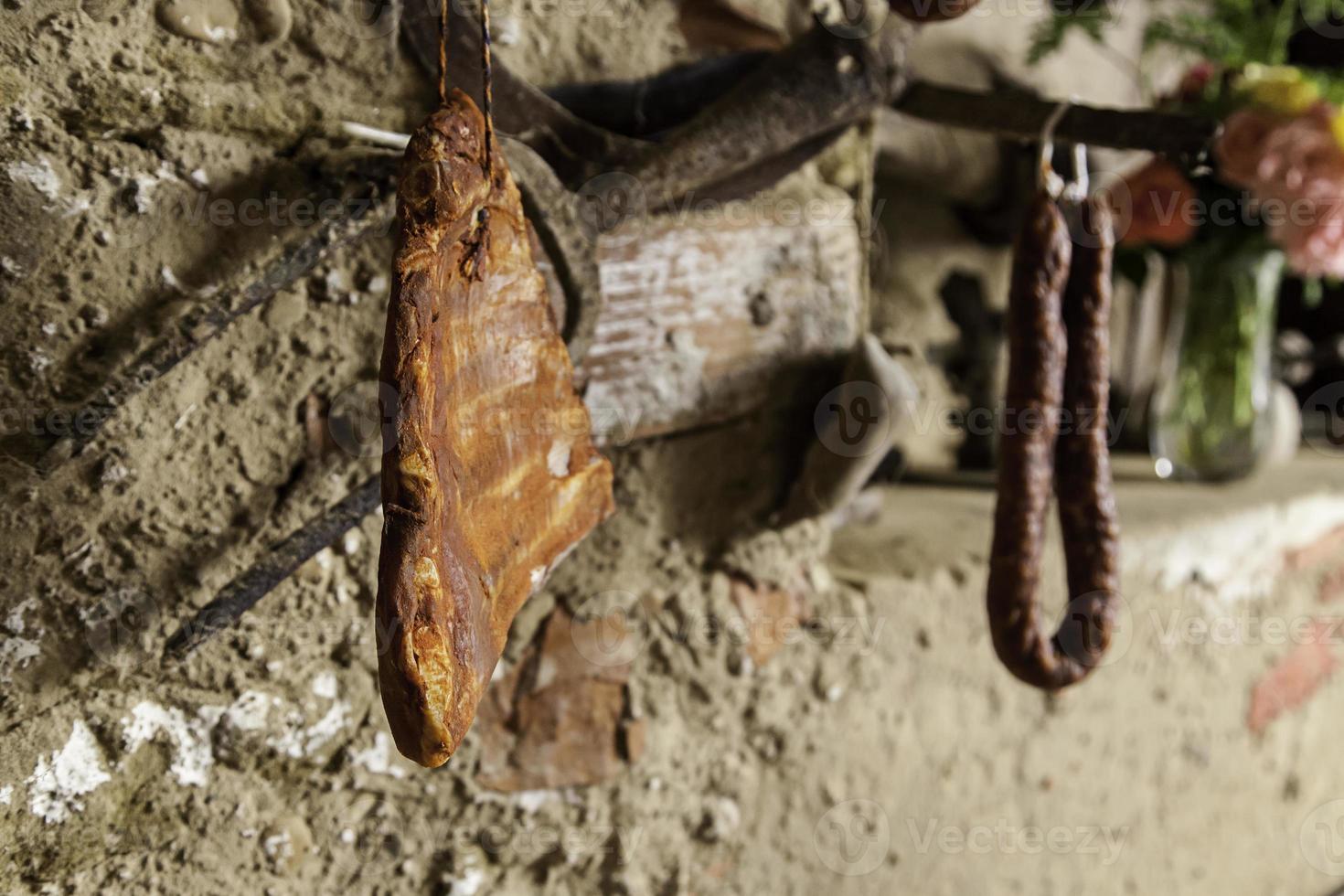 cerdo seco listo para comer foto