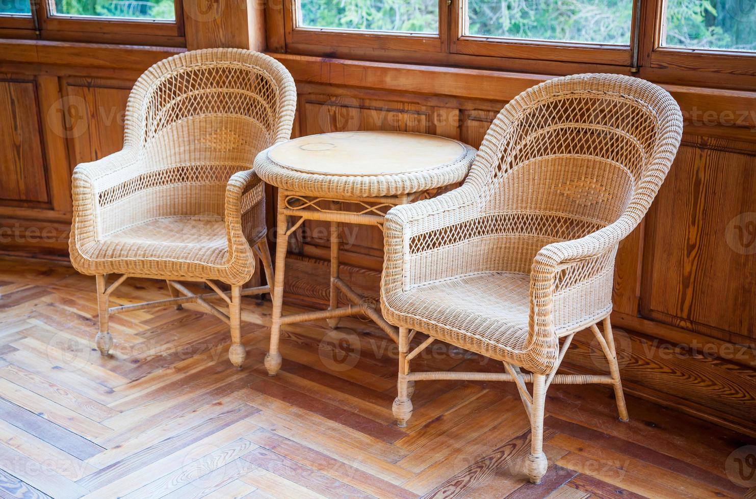 Old wicker chairs 2974262 Stock Photo at Vecteezy