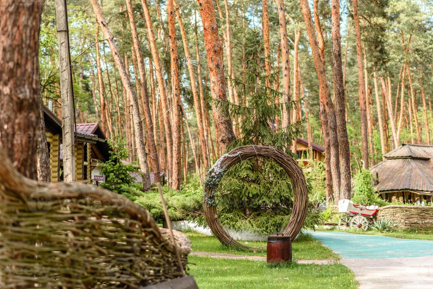 alquiler de vacaciones cabaña en el bosque cabaña en el campo junto al lago foto