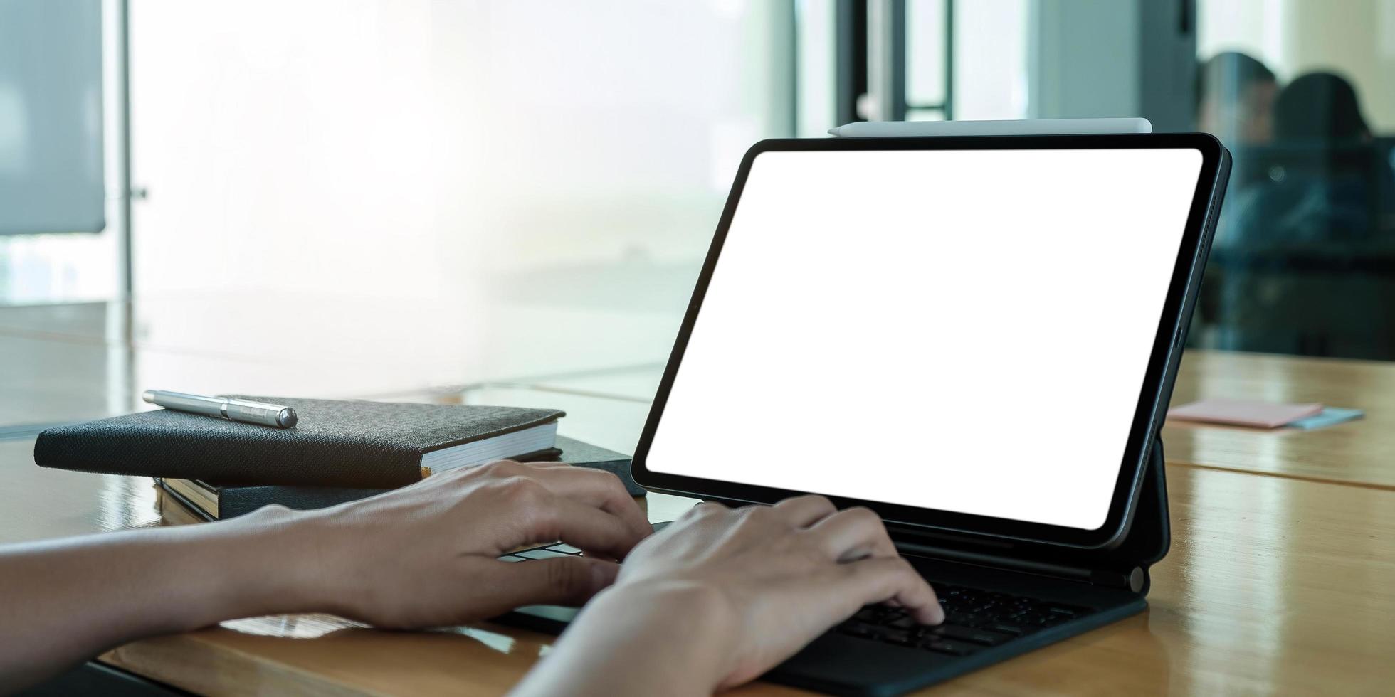 Businesswoman or accountant working in the office, business concept photo