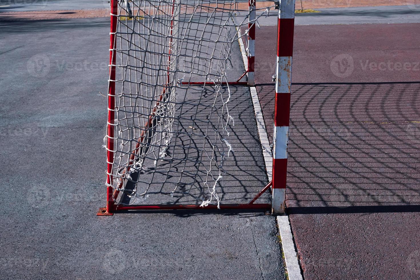 antiguo gol de fútbol callejero equipamiento deportivo foto