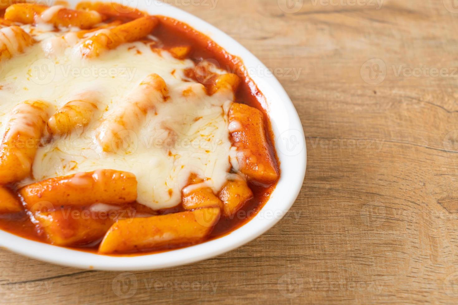 Korean rice cake in spicy Korean sauce with cheese, Cheese Tokpokki, Tteokbokki with Cheese photo