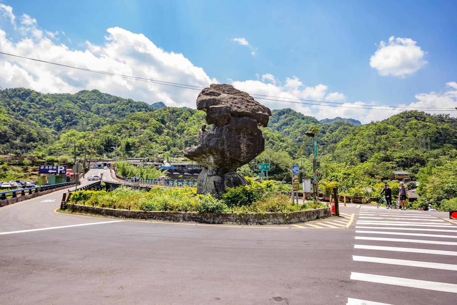 jingtong, taiwán, 30 de abril de 2017 - pequeña aldea en el norte de taipei foto