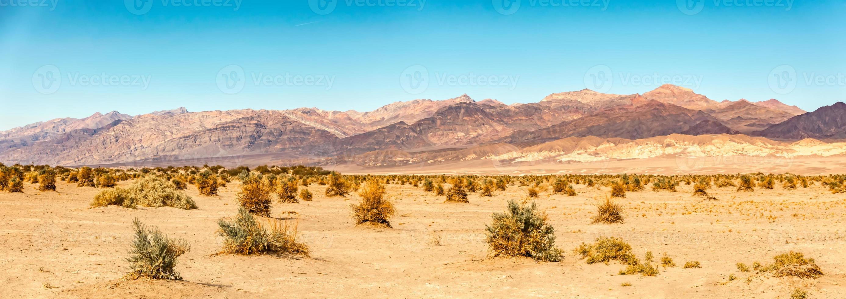 amanecer en el desierto de california del valle de la muerte foto