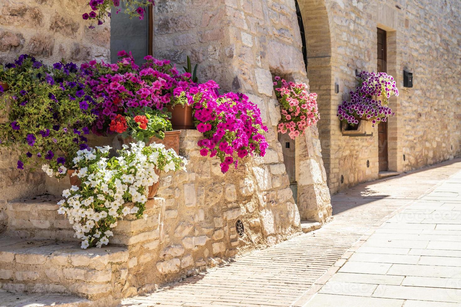 pueblo de asís en la región de umbría, italia. foto