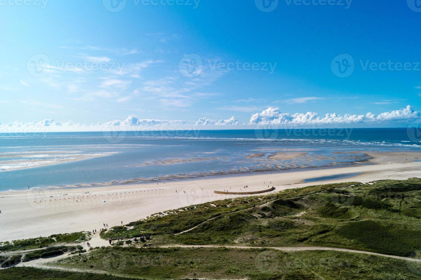 el blavand danés desde la perspectiva del antiguo faro famoso foto