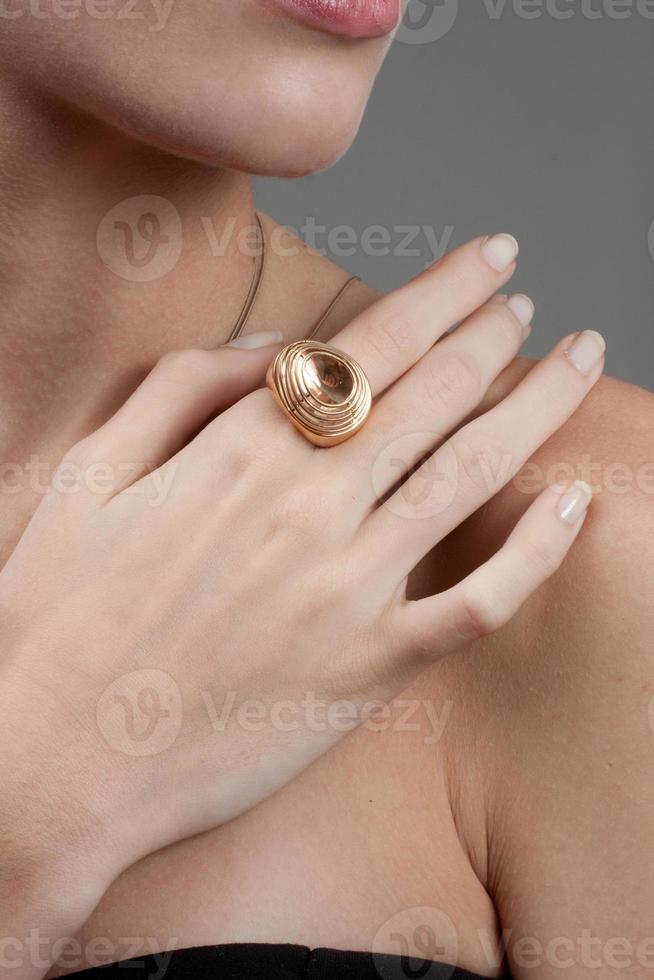 Fashion woman with jewelry set photo