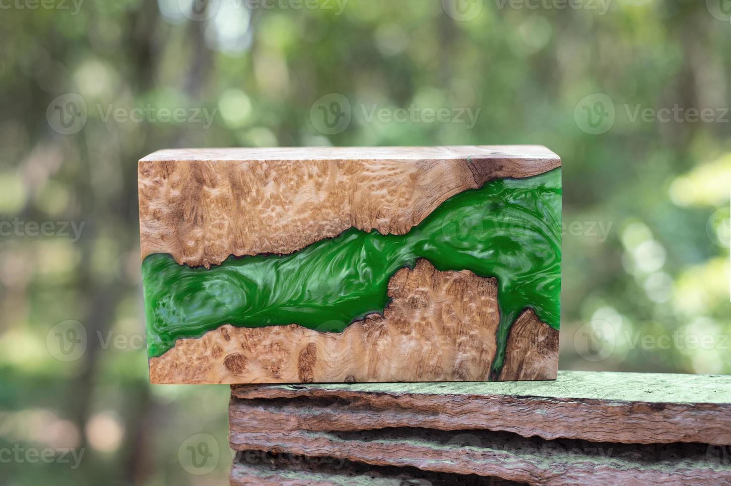 Casting epoxy resin stabilizing burl Leza  Salao wood photo
