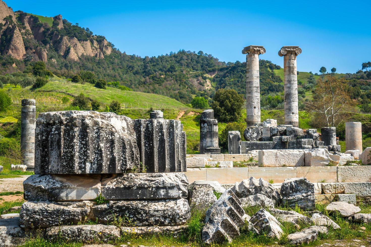 antiguo turismo histórico lugar sardes artemis foto