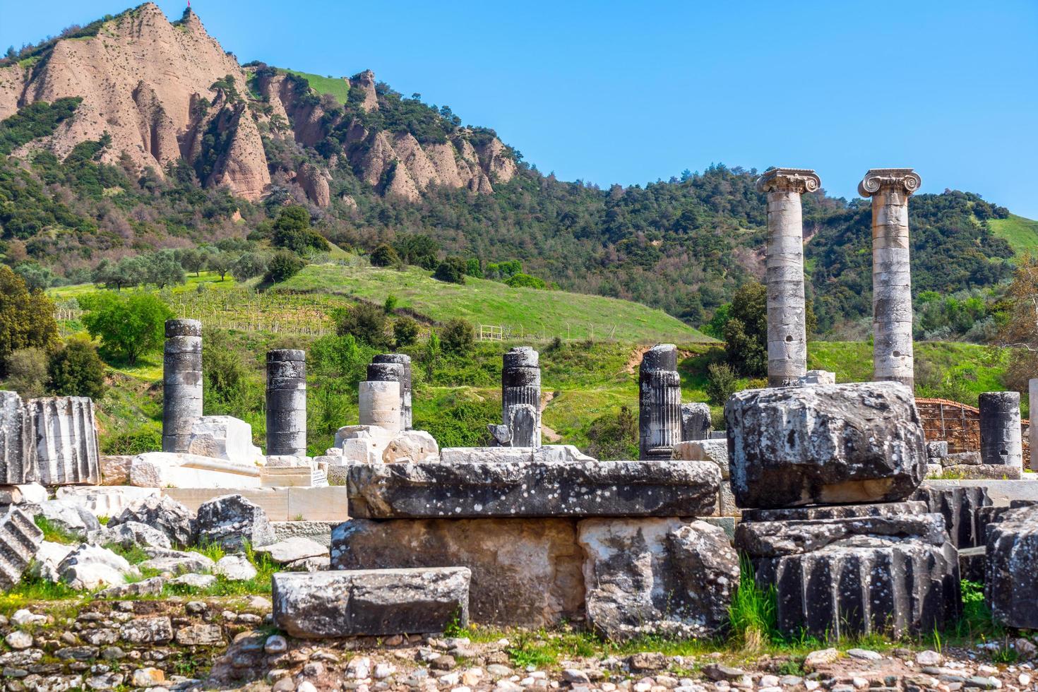 antiguo turismo histórico lugar sardes artemis foto