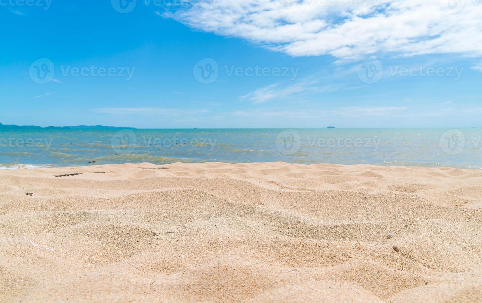 fondo de playa y mar vacío foto