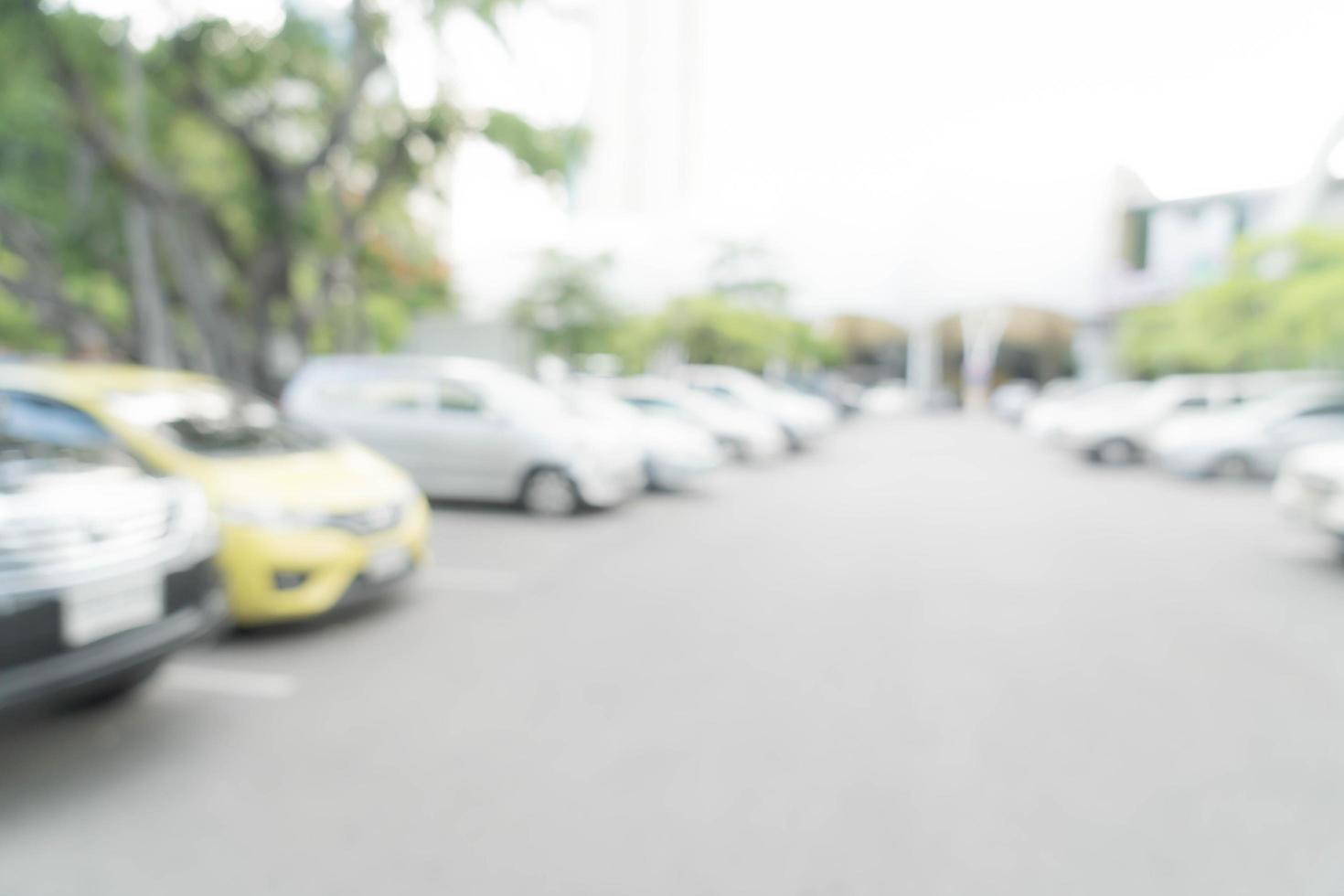 Coche de estacionamiento borroso abstracto para el fondo foto