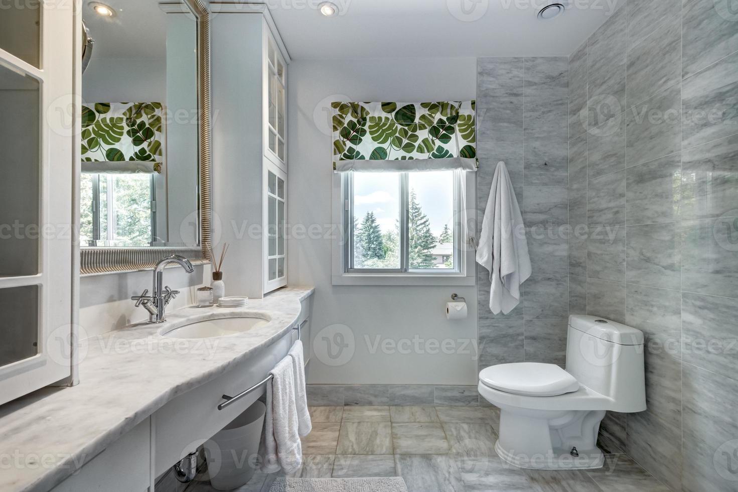 Interior of Canadian House photo