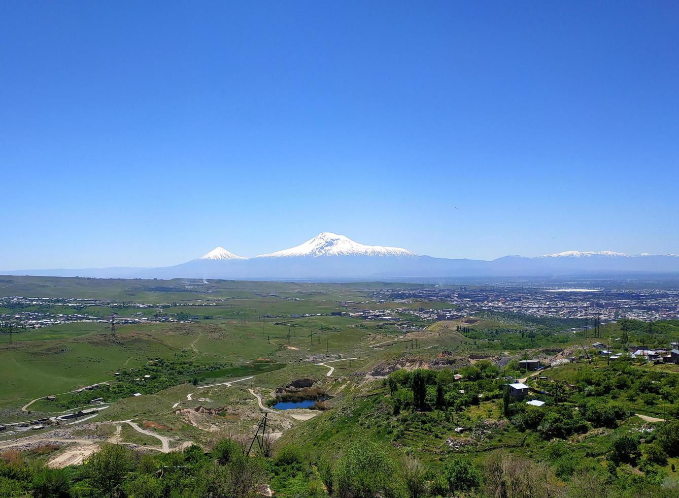 montaña ararat en armenia foto