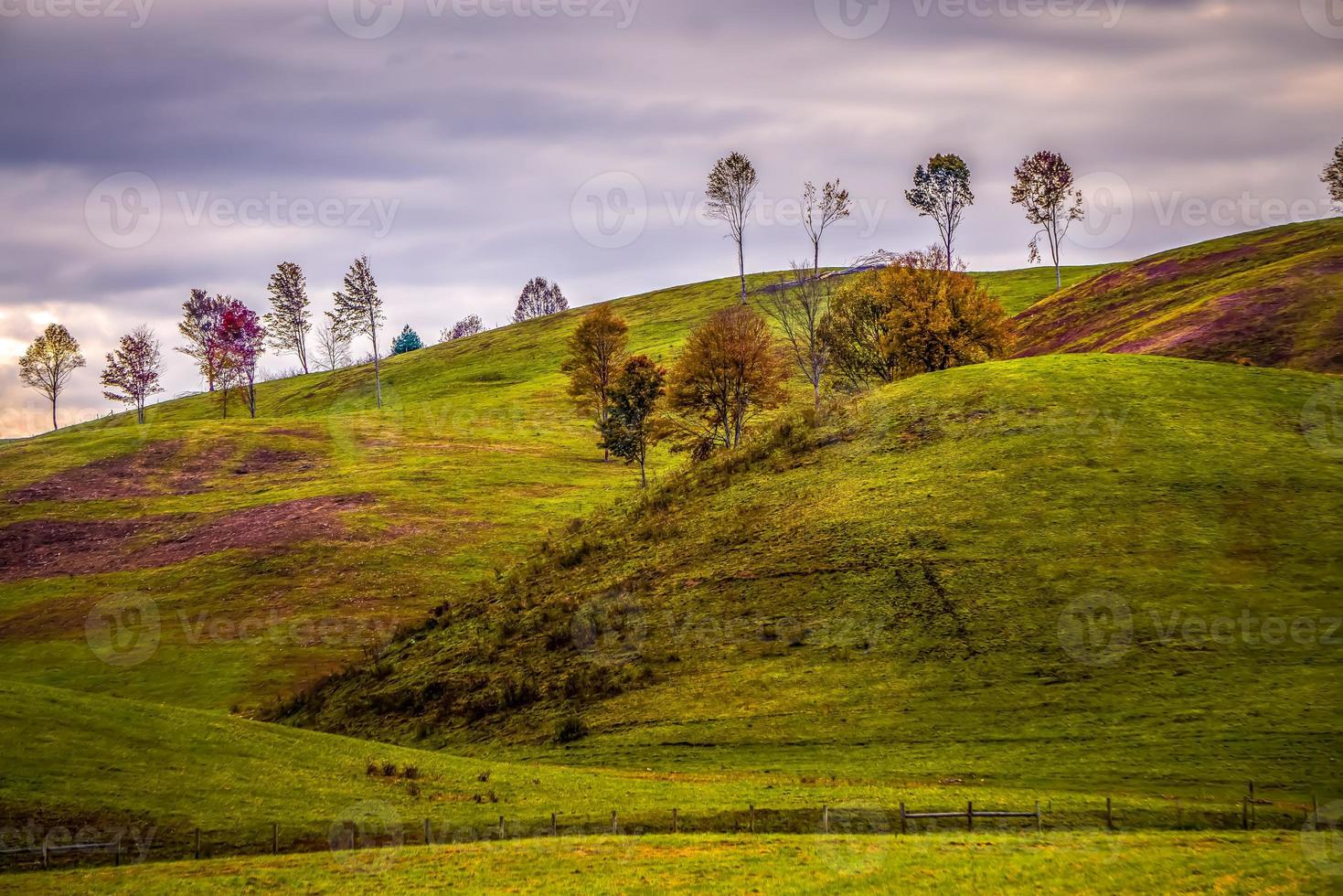 pintoresco paisaje otoñal en virginia occidental foto