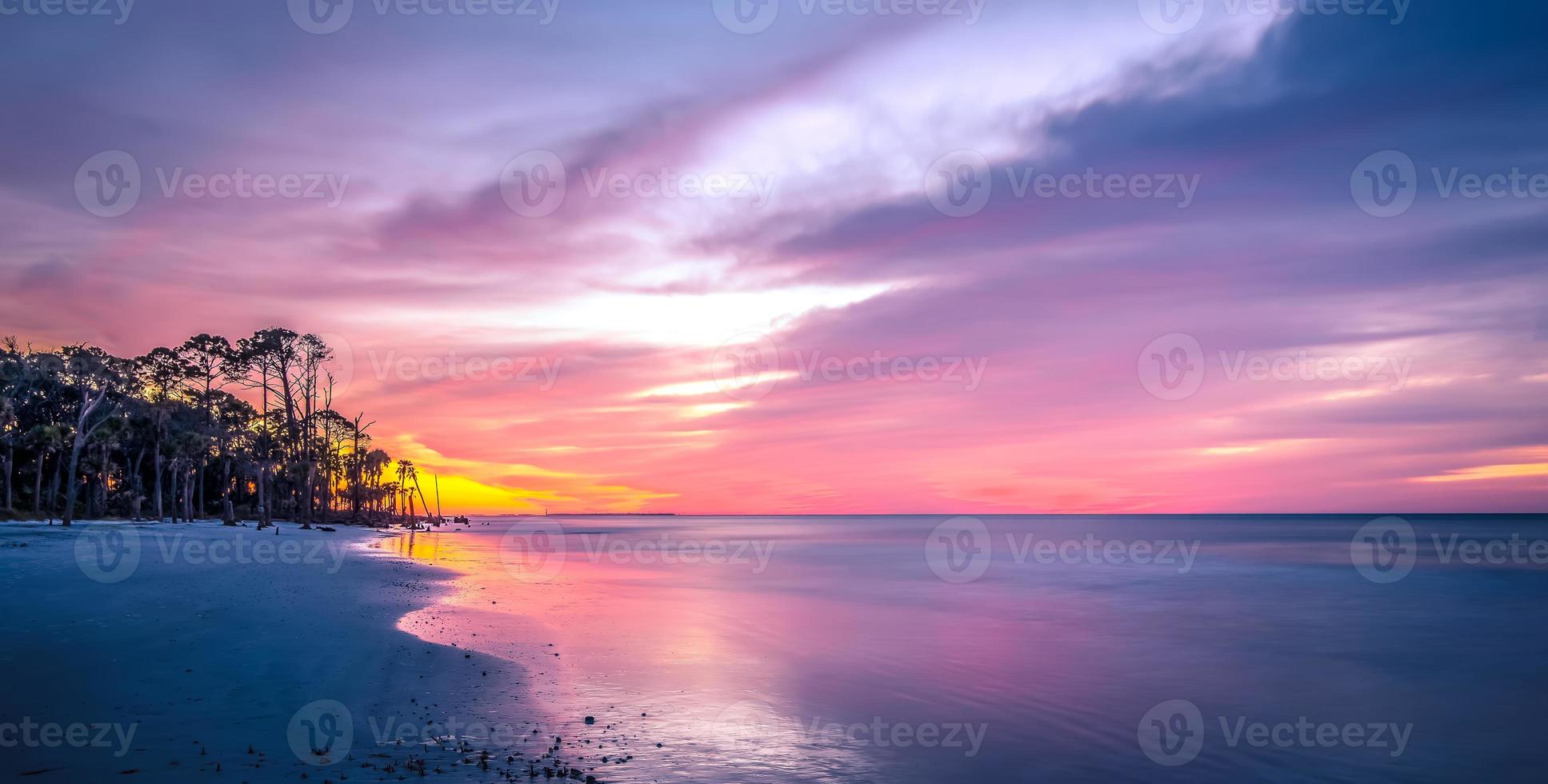 escenas alrededor de la isla de caza de carolina del sur en verano foto