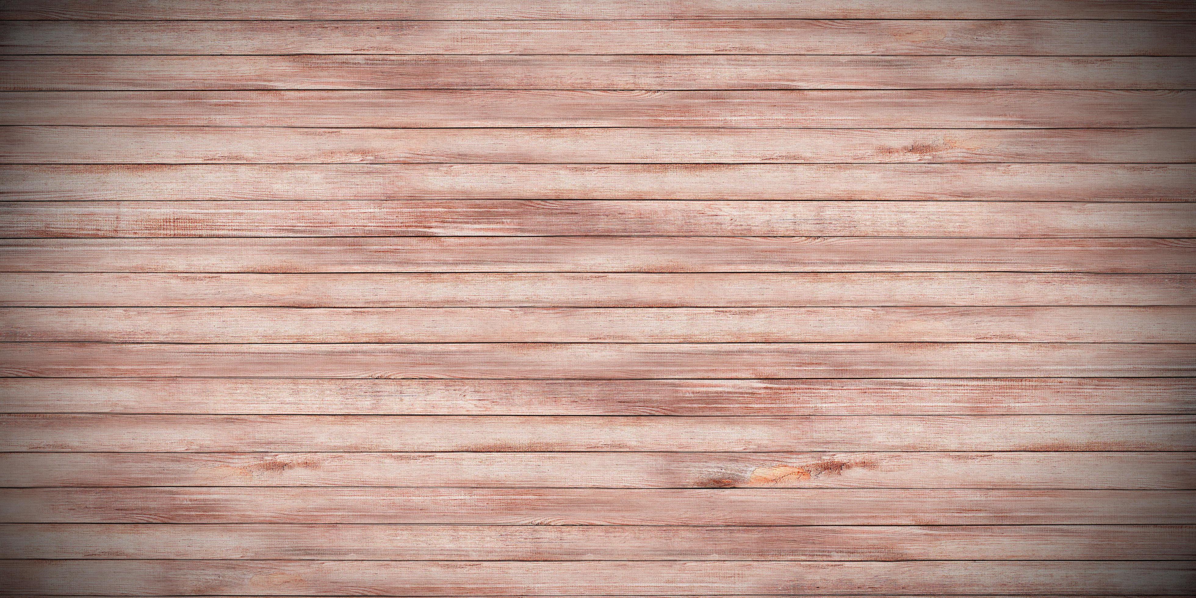 Với sàn gỗ cũ texture, bạn có thể cảm nhận được sự chân thật và đầy chất bụi của một không gian cổ kính. Sàn gỗ nứt nẻ đầy sự mộc mạc và kinh nghiệm sử dụng, làm cho người nhìn thấy đầy ấm áp và mộc mạc.