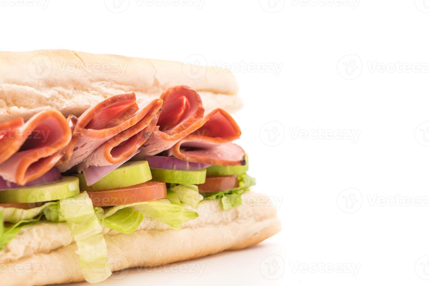 sándwich submarino de jamón y ensalada foto