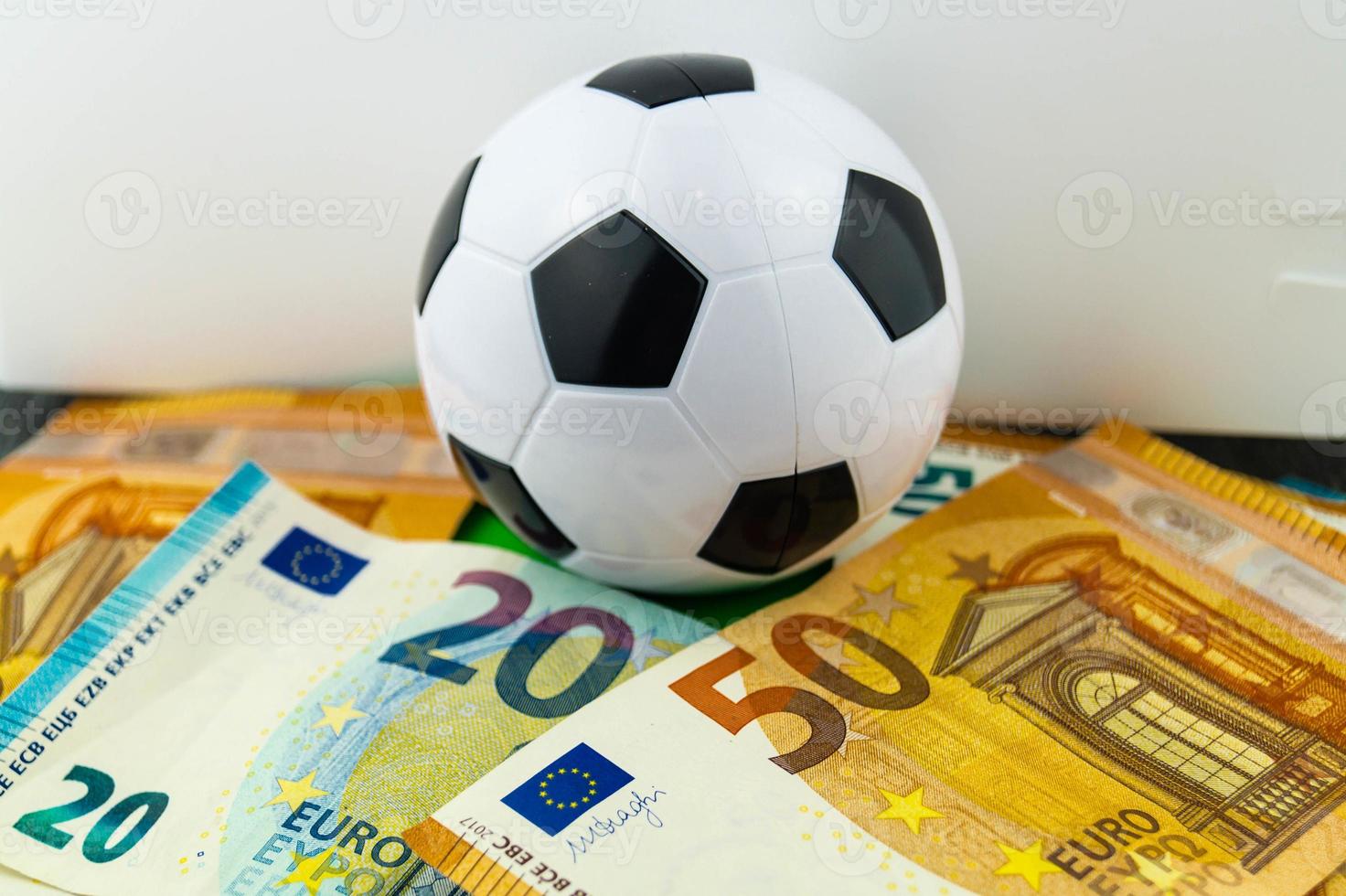 The Soccer Players changes the club for much money photo