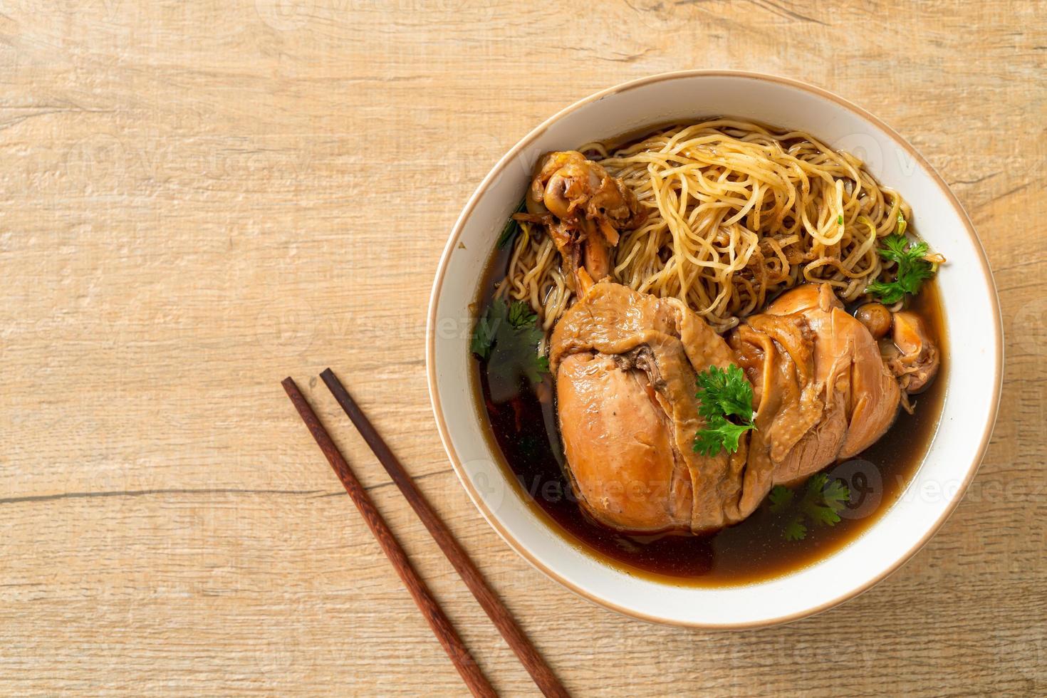 Noodles with Braised Chicken in Brown Soup photo