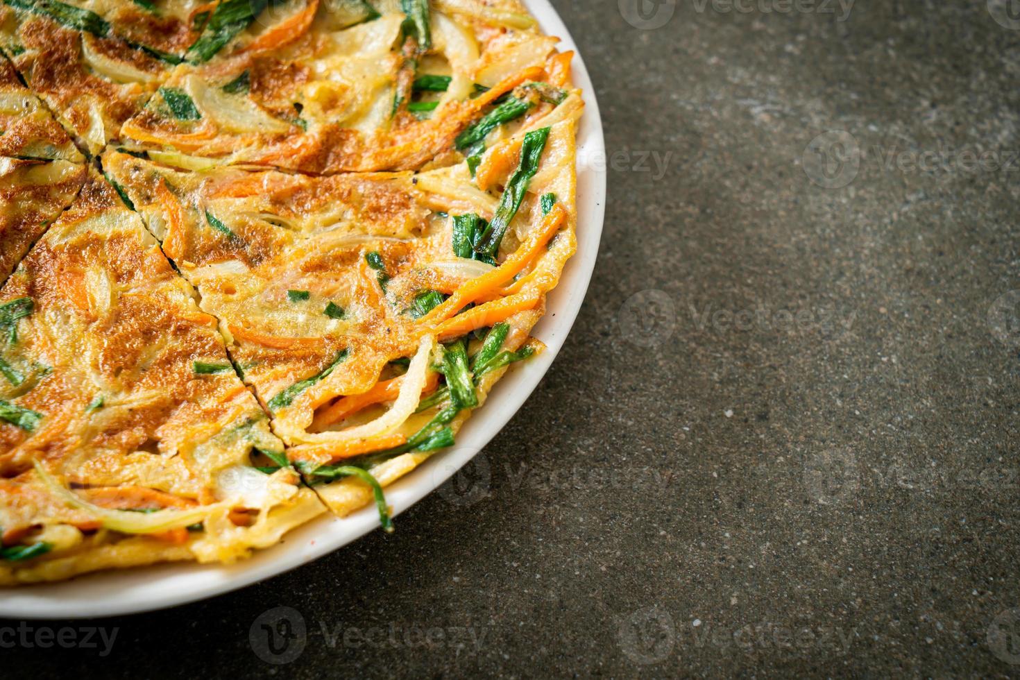 pajeon o panqueque coreano o pizza coreana foto