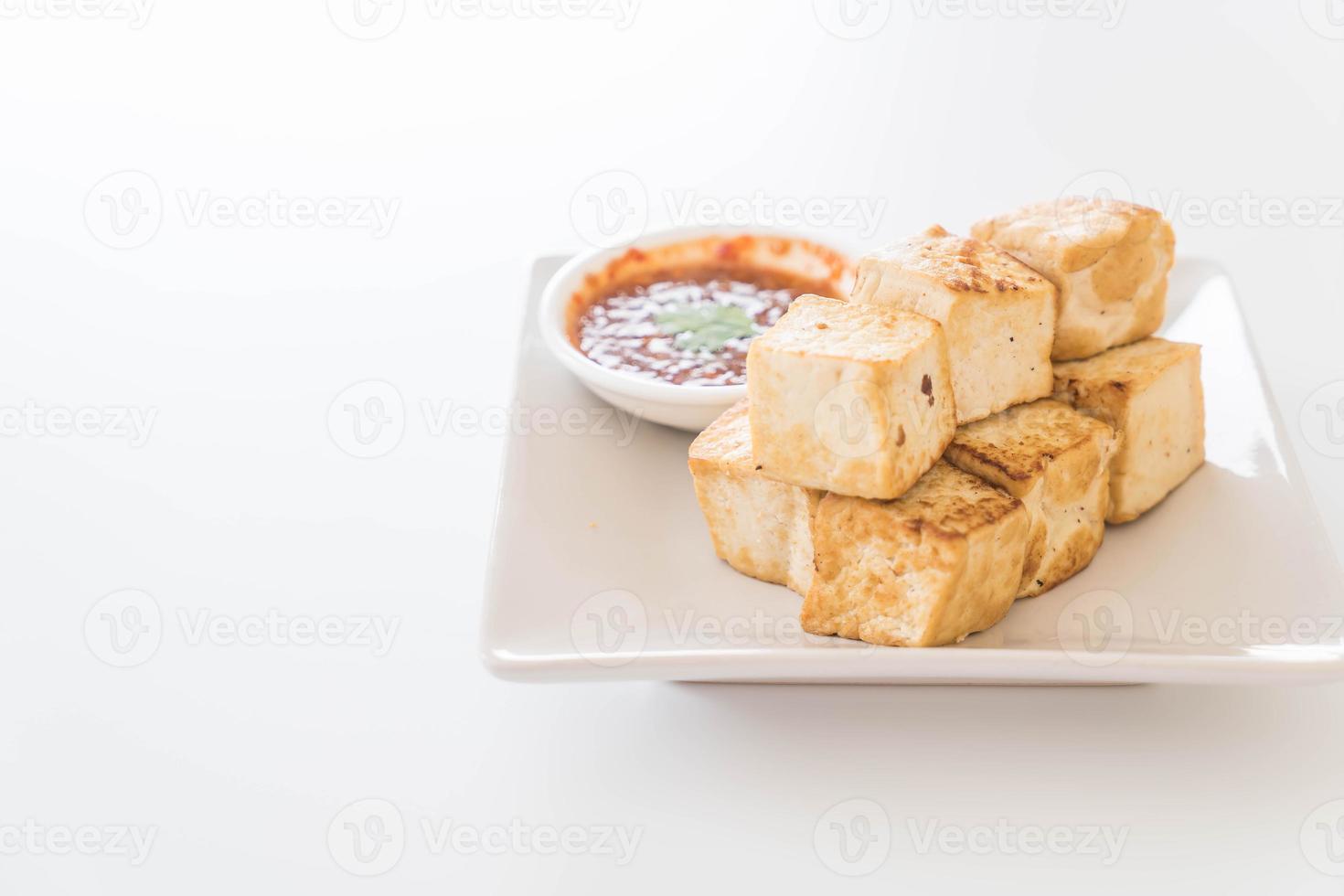 tofu frito - comida sana foto