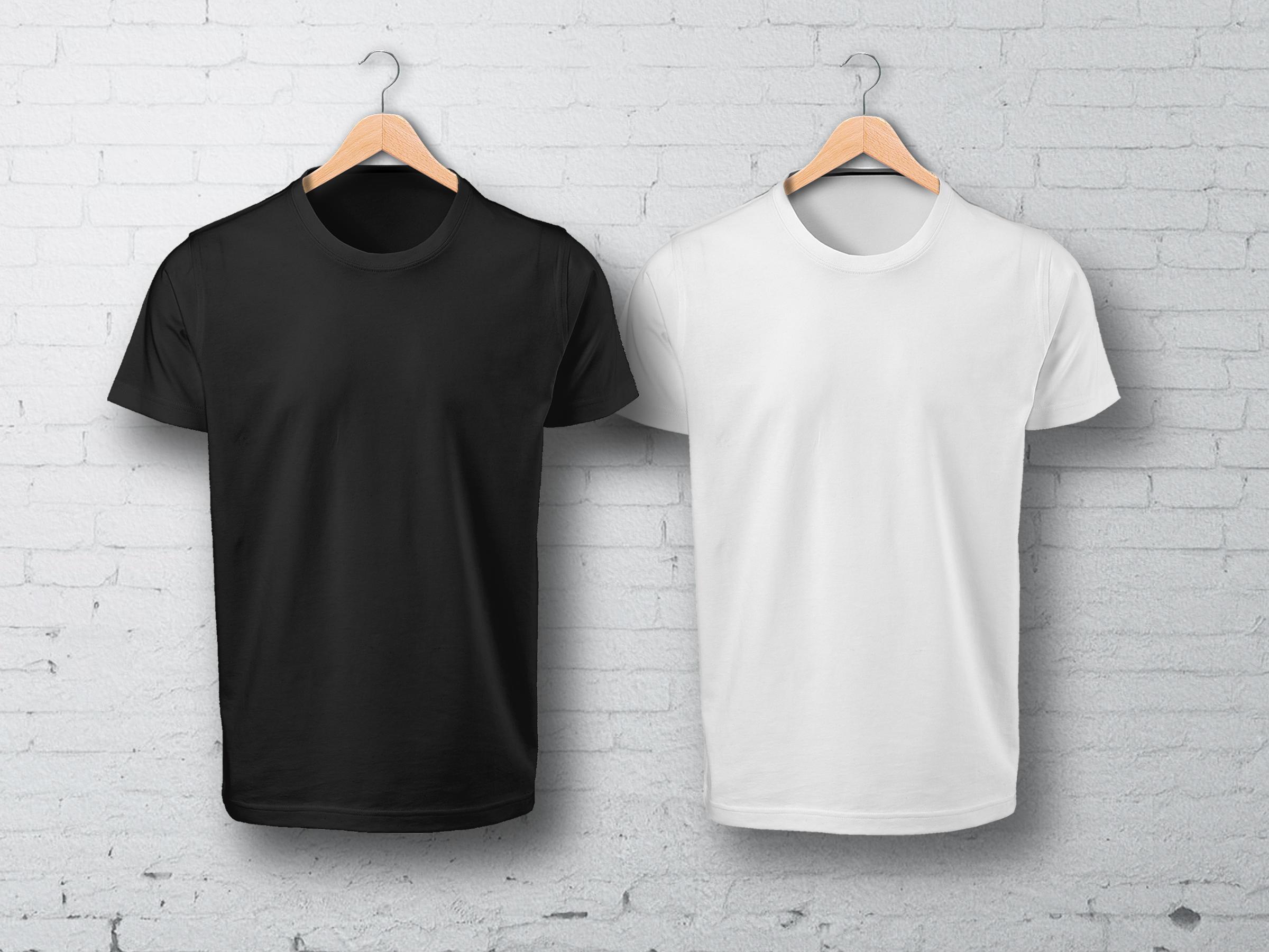 T Shirt Mockup Black And White
