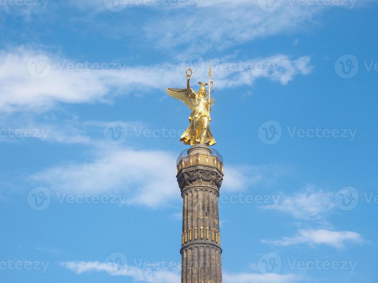 estatua del ángel en berlín foto