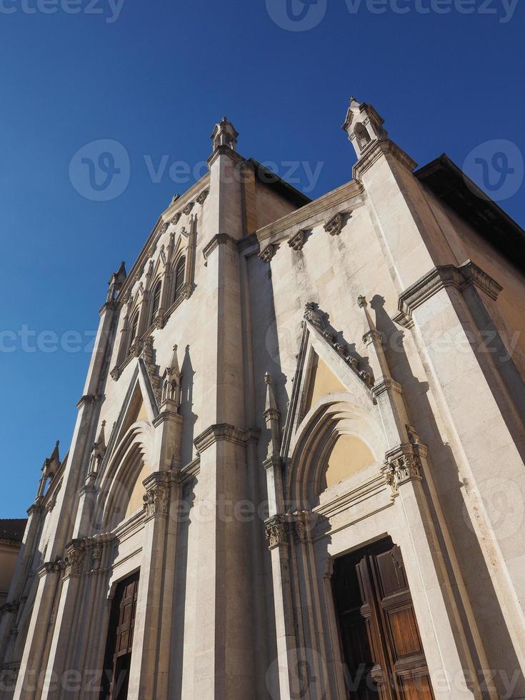 Iglesia de San Pellegrino Laziosi en Turín foto