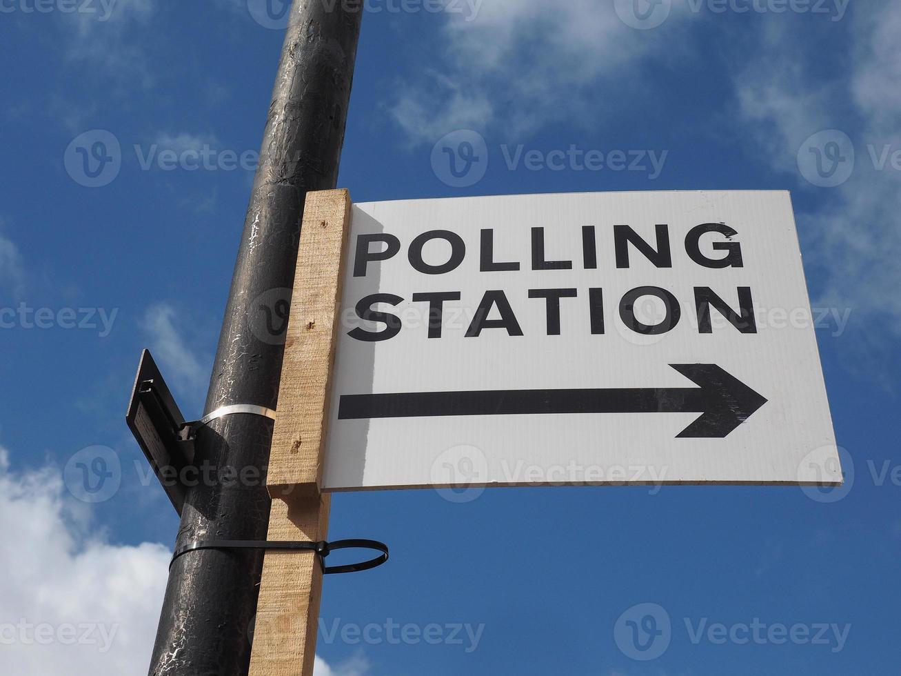 Polling station in London photo
