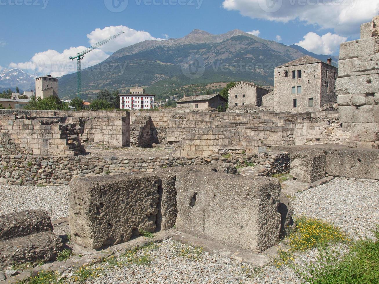 teatro romano aosta foto