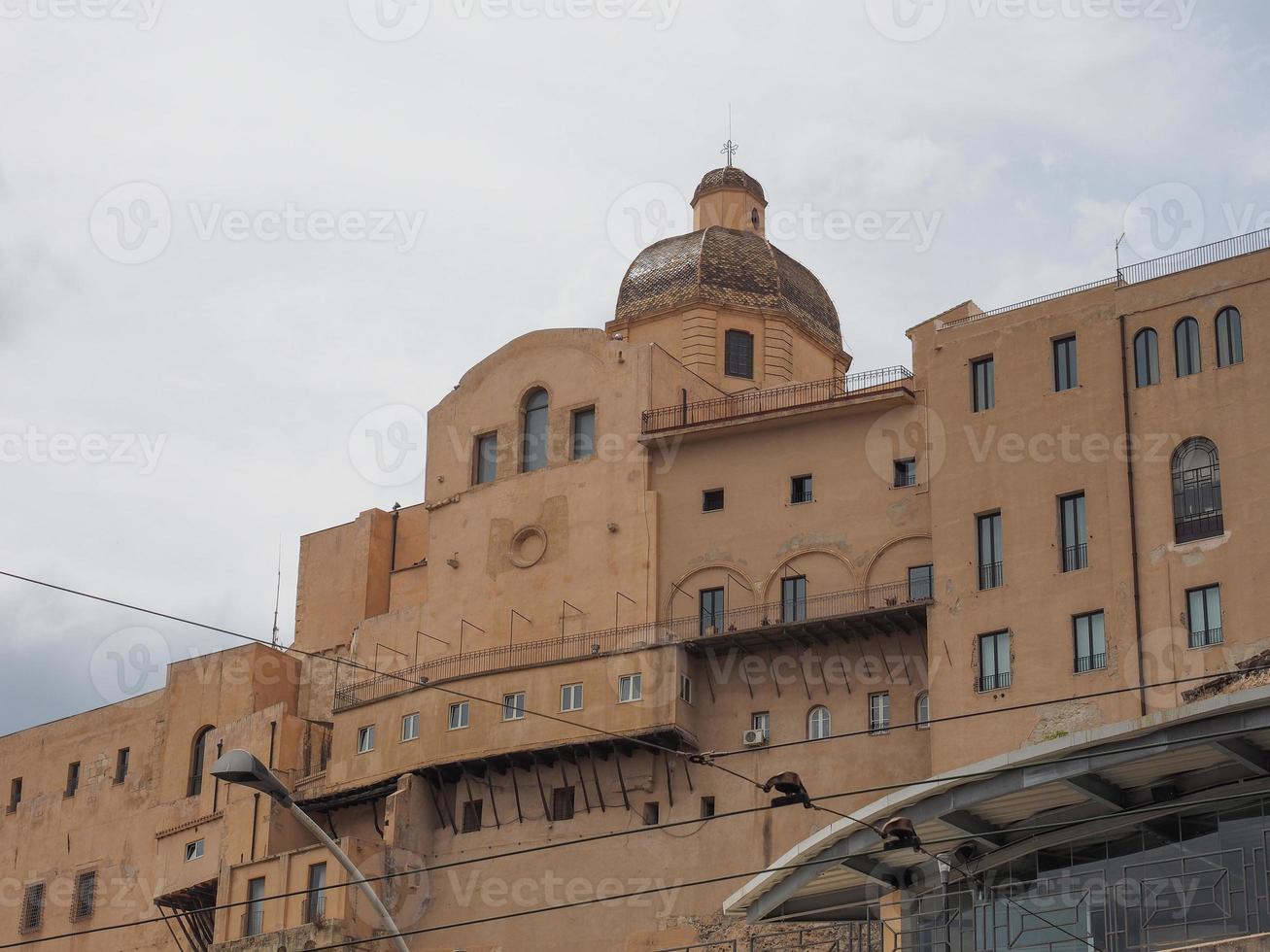 casteddu que significa barrio del castillo en cagliari foto