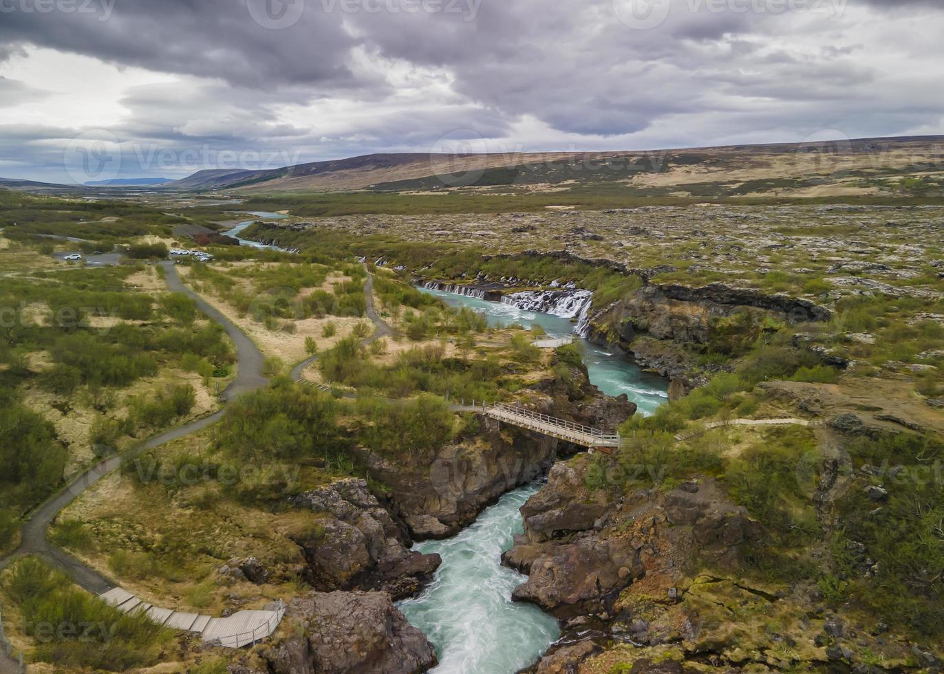 Pintoresco paisaje de barnafossar vista aérea en Islandia foto