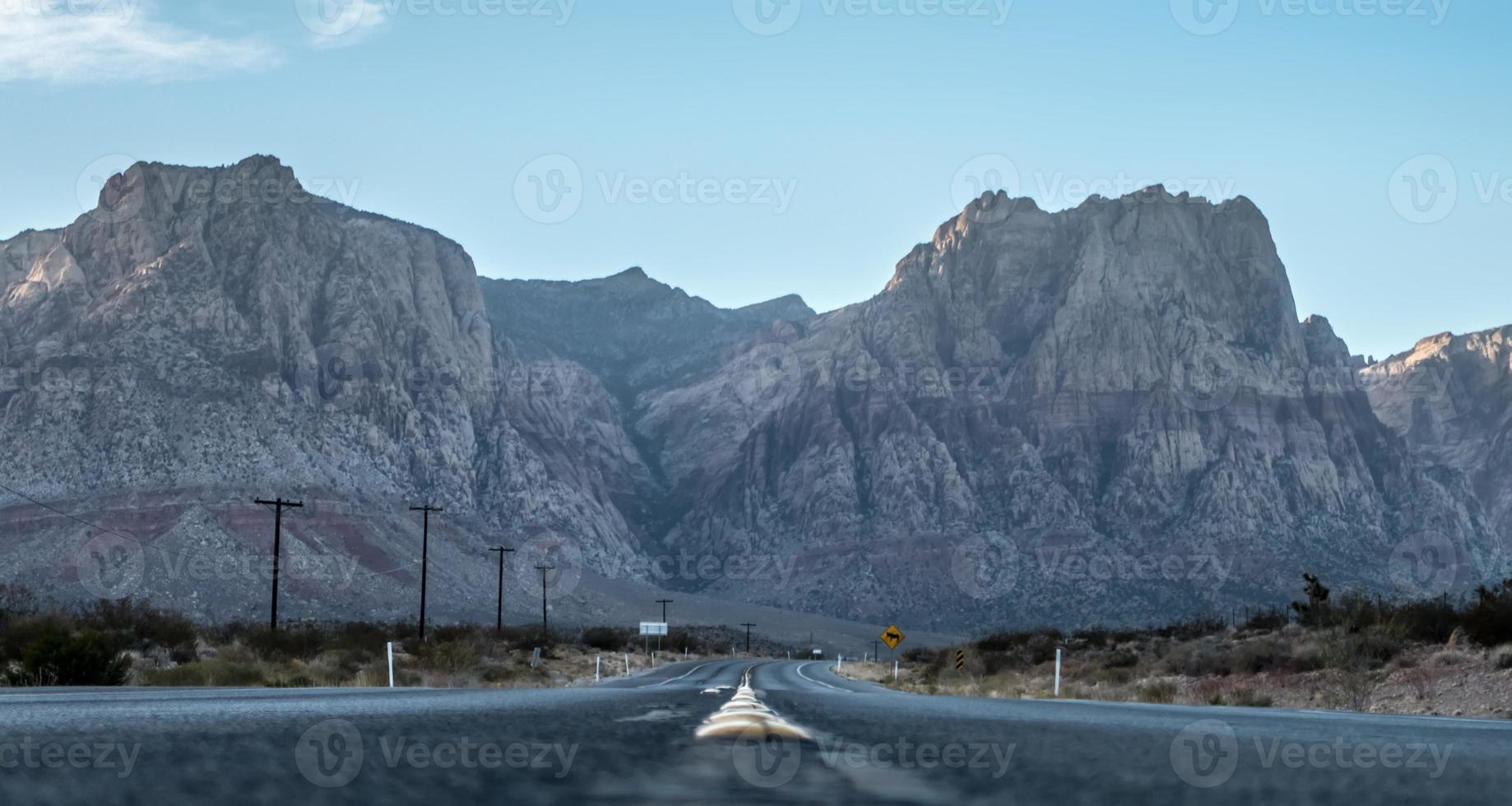 paisaje del cañón de roca roja cerca de las vegas, nevada foto