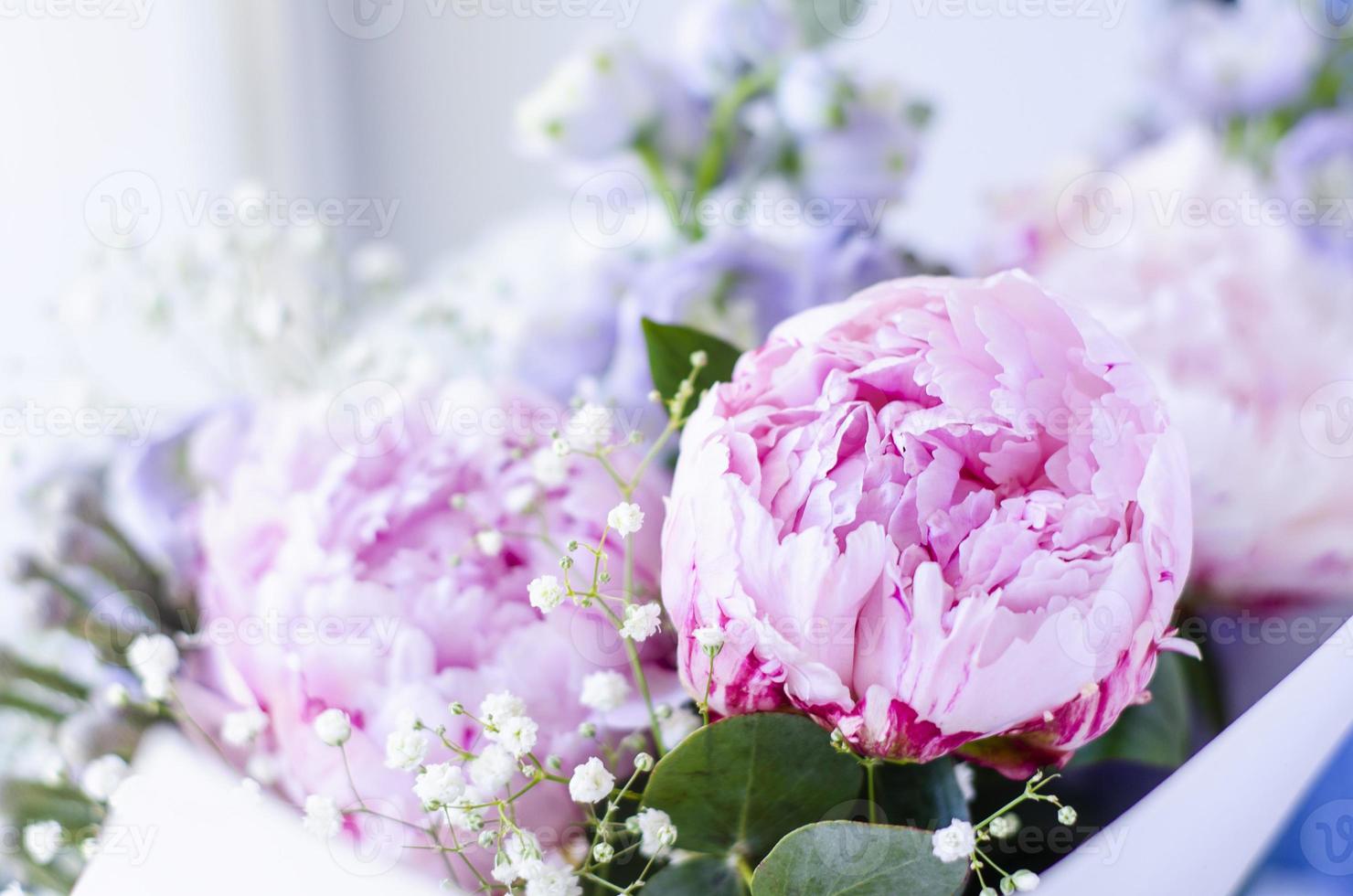 Bouquet of flowers close-up photo