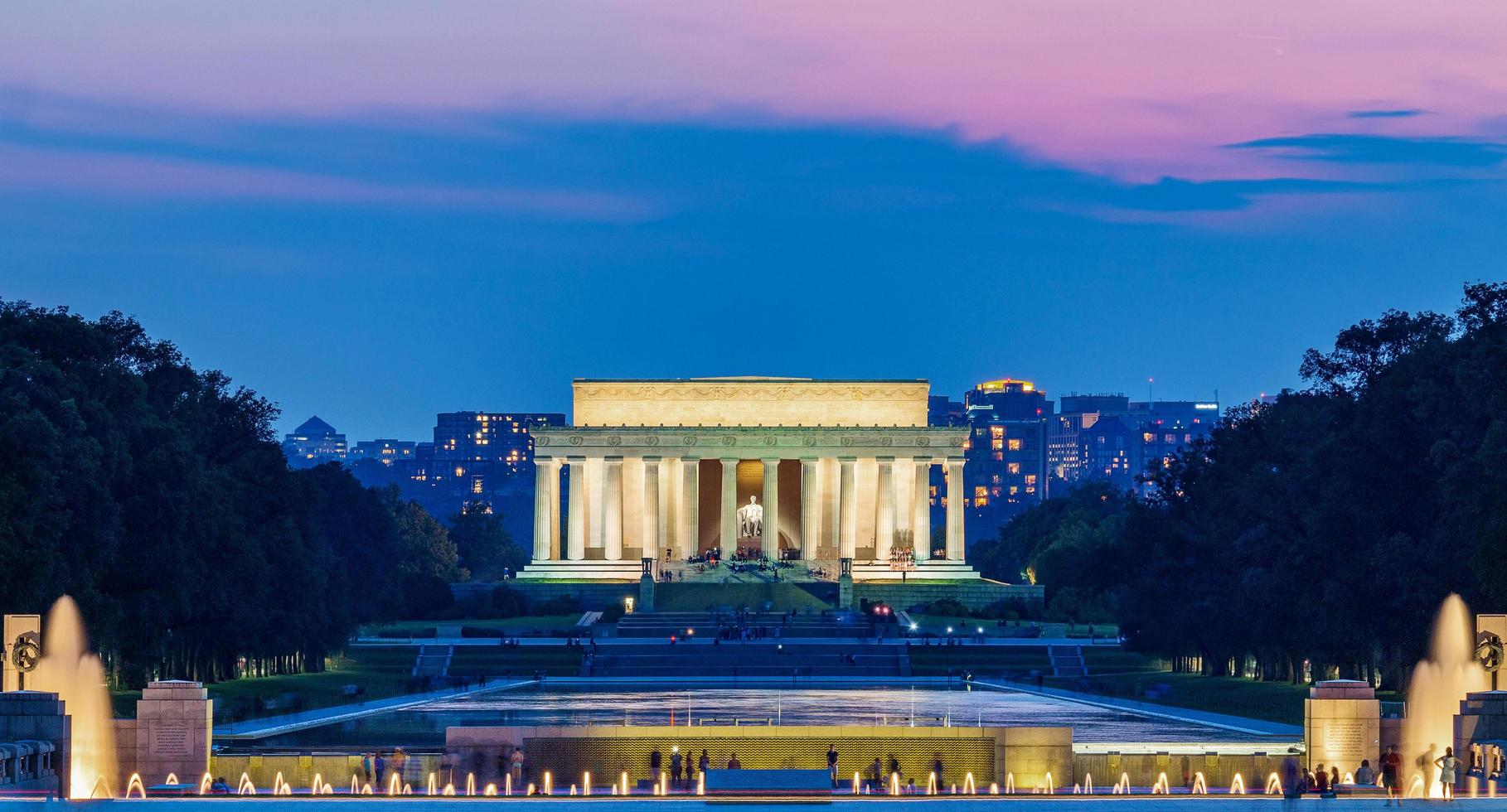 Lincoln memorial en la noche foto