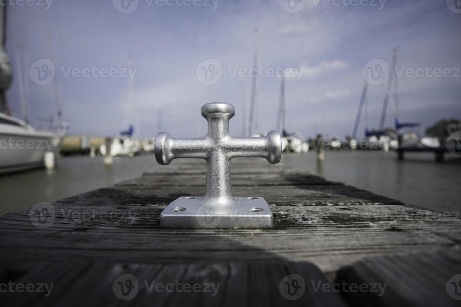 Metal cross bollard photo