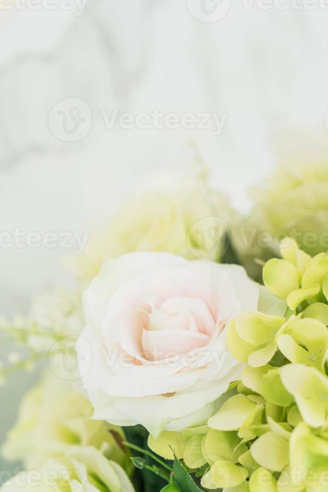 Floral bouquet flower - lighting vintage filter effect photo