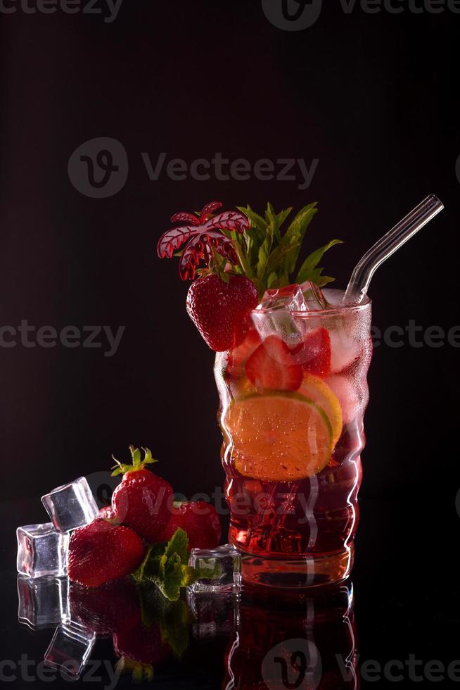 Strawberry mojito cocktail at the bar photo